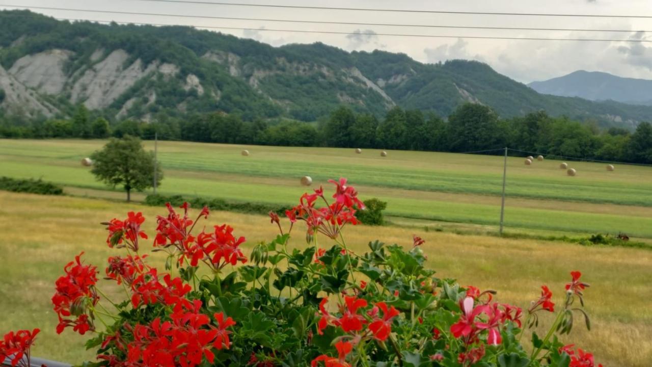 B&B Villa S Anna Hospitality Solutions Arquata Scrivia Bagian luar foto